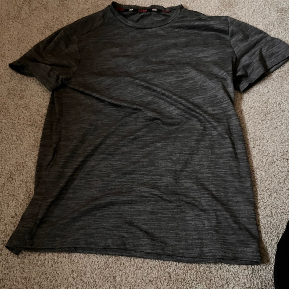 Fila Men’s Grey Workout Dry Fit Tee